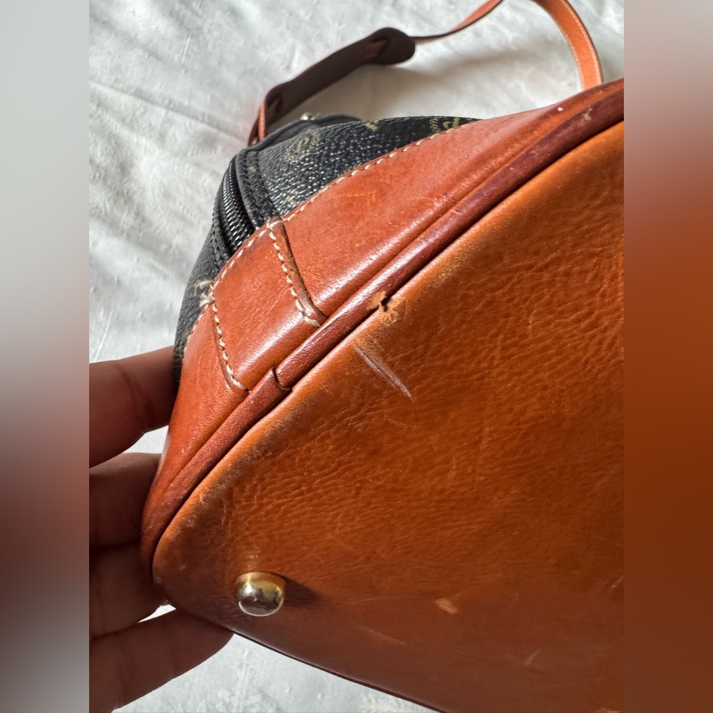 Pollini bag - Picture 3 of 15